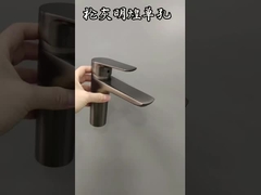 شیرآلات PVC، دسته شیرآلات حمام ریخته گری شده با روی، رنگ نقره ای روشن