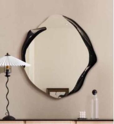 Handmade Modern Home Decor Large Wall Hanging Gold Frame Mirror Irregular Shape with Organic Style Art Deco Design