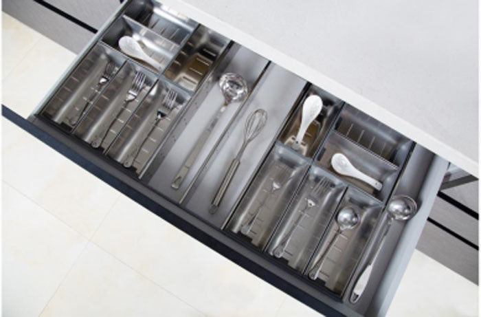 سازماندهی کشو ظروف نقره ای کارد و چنگال قابل افزایش آشپزخانه